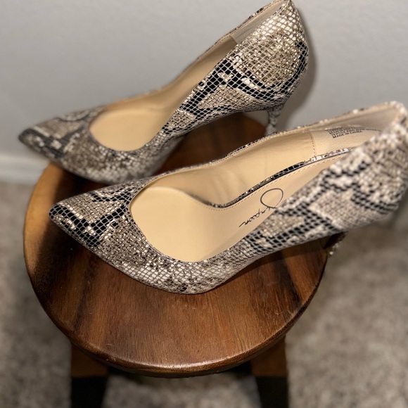 Jessica Simpson Stiletto Heel - Picture 4 of 5